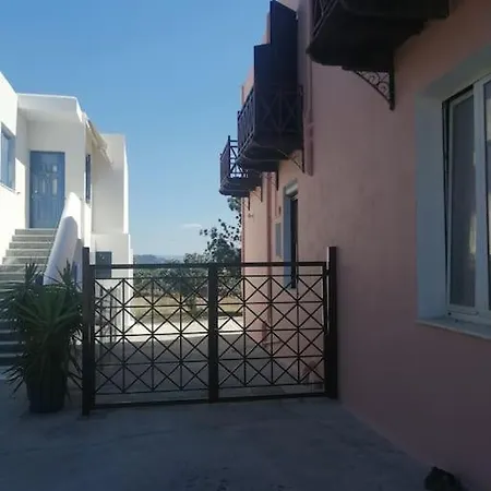 Natalia'S Serene Hub Aegina Esterno foto