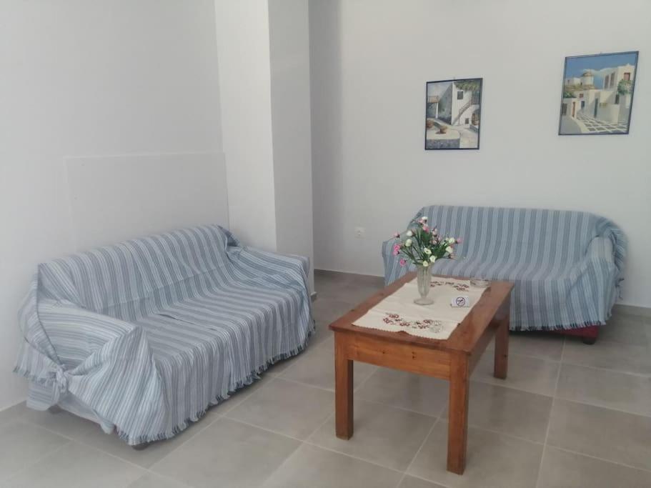 Apartment Natalia's Serene Hub Aegina